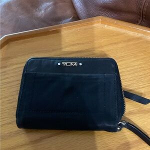 Tumi Voyager Tr-Fold Zip Around Black Wallet
